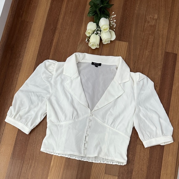 privy Tops - New without tags Privy White Button-Up Blouse